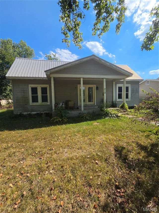 212 James Boulevard, St James MO