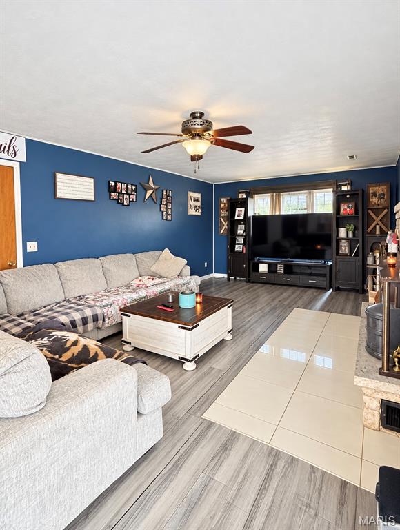 Primary bedroom — 60857 Highway 49 Des Arc Missouri real estate