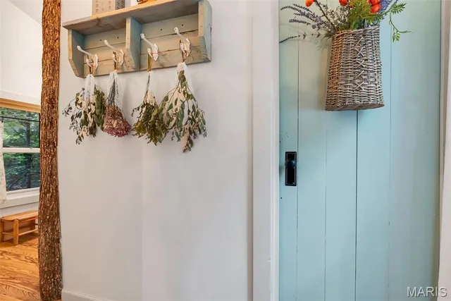 Kitchen — 16950 College Creek Road Marthasville Missouri real estate