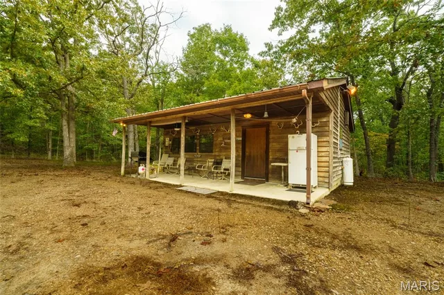 Kitchen — 21045 County Road 3560 St James Missouri real estate