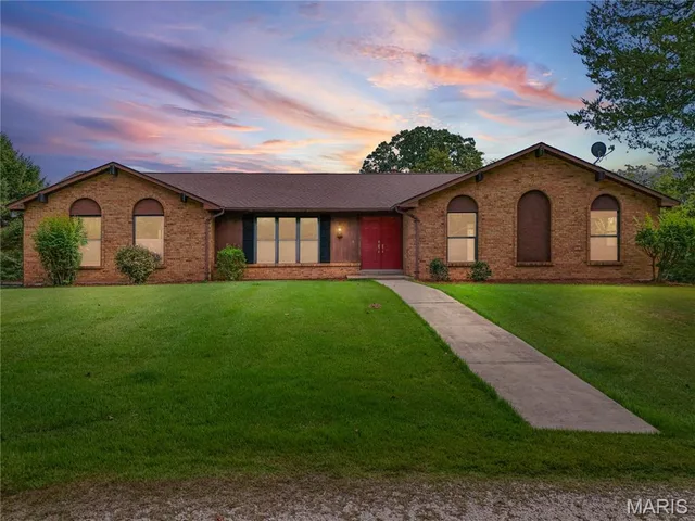 4310 Old State Road, De Soto MO