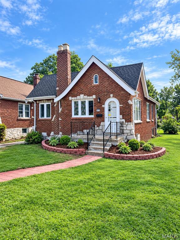 6514 Glenmore Avenue St Louis Missouri 2 bedroom 1 bathroom home for sale listed at $165,000