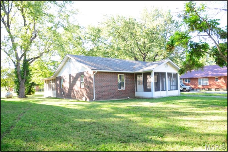 404 Tellman Avenue, Belle MO