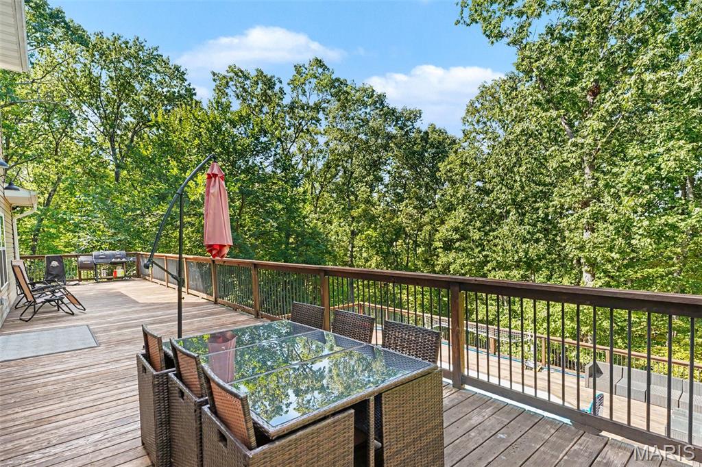 Photo 32