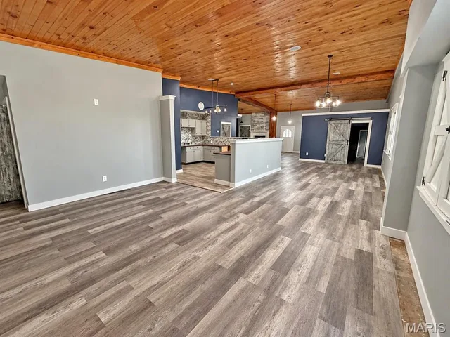 Living room — 13515 Locust Street Dexter Missouri real estate