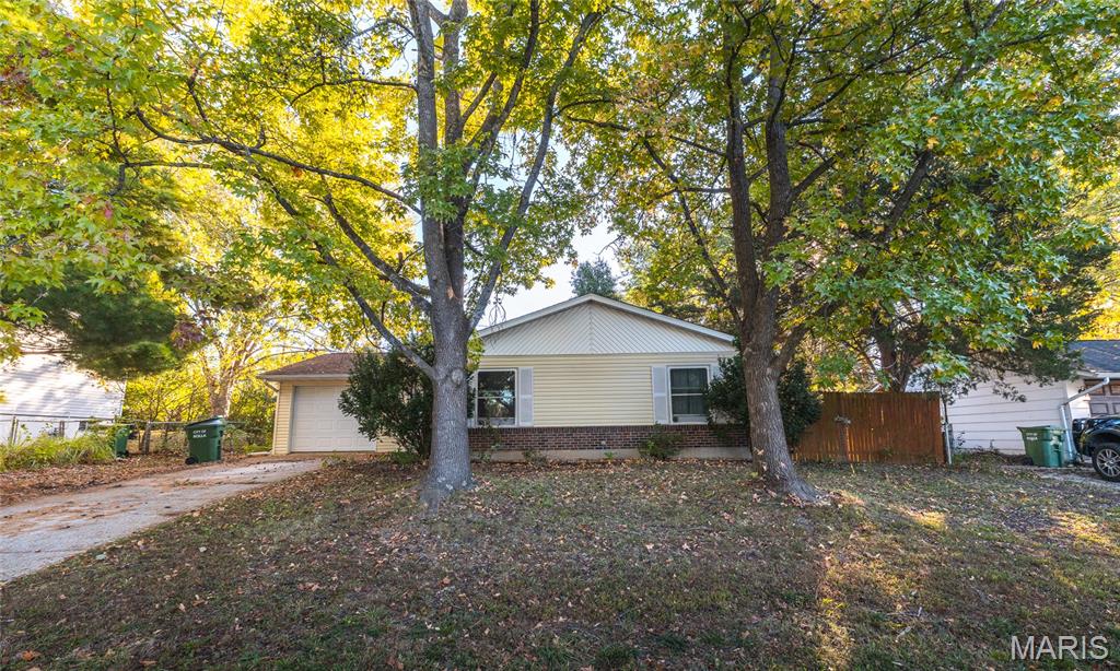 302 Fox Creek Road Rolla Missouri 4 bedroom 2 bathroom home for sale listed at $200,000