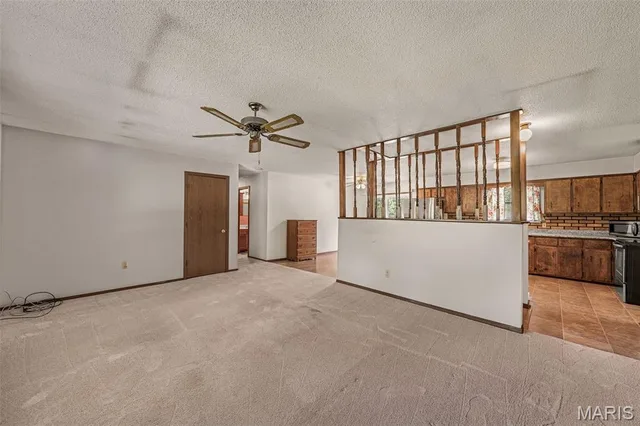Primary bedroom — 1190 Cross Road Church Road Bland Missouri real estate