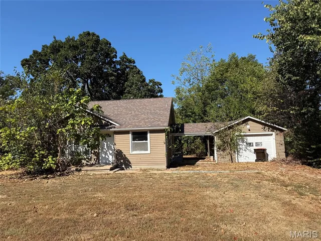 867 Park Manor Boulevard, Lebanon MO
