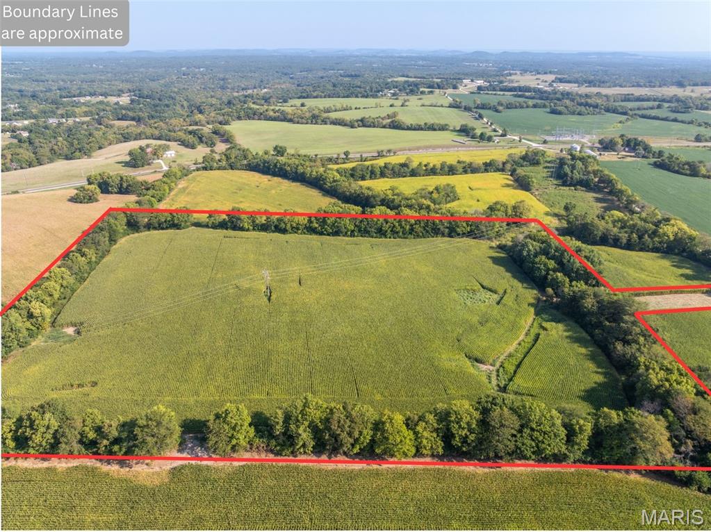 19.93 acres Walnut Hill Lane Elsberry Missouri home for sale listed at $298,950