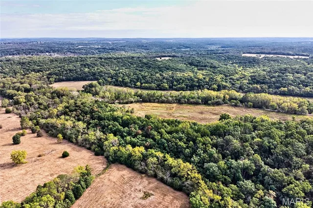Kitchen — 65.2 +/- AC Tavern Creek Road Iberia Missouri real estate