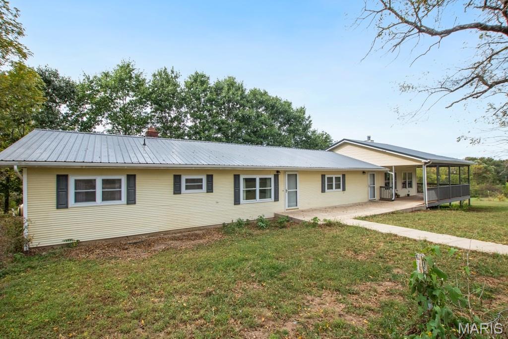 1335 Wildcat Road Bland Missouri 3 bedroom 2 bathroom home for sale listed at $350,000