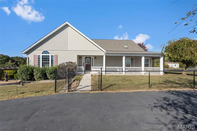20481 Little Gull/BCR 304 Drive, Marble Hill MO