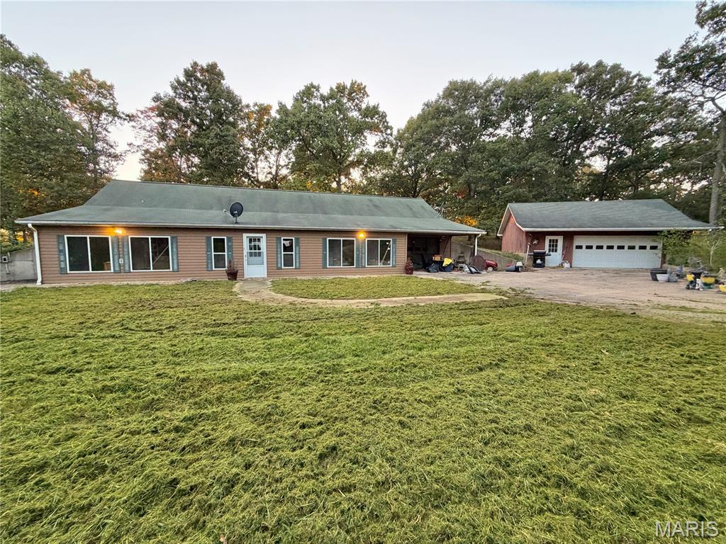 68 County Road 3295 Salem Missouri 2 bedroom 2 bathroom home for sale listed at $299,900