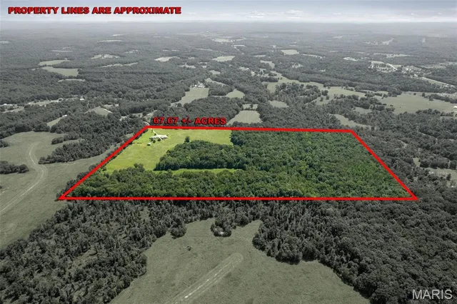 21036 Shooting Star Drive, Marble Hill MO