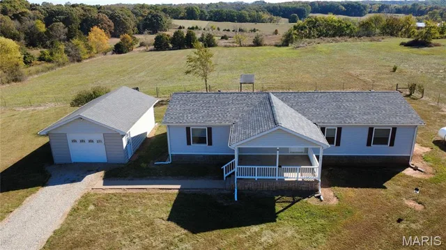 Front exterior — 8524 Highway D Bonne Terre Missouri real estate