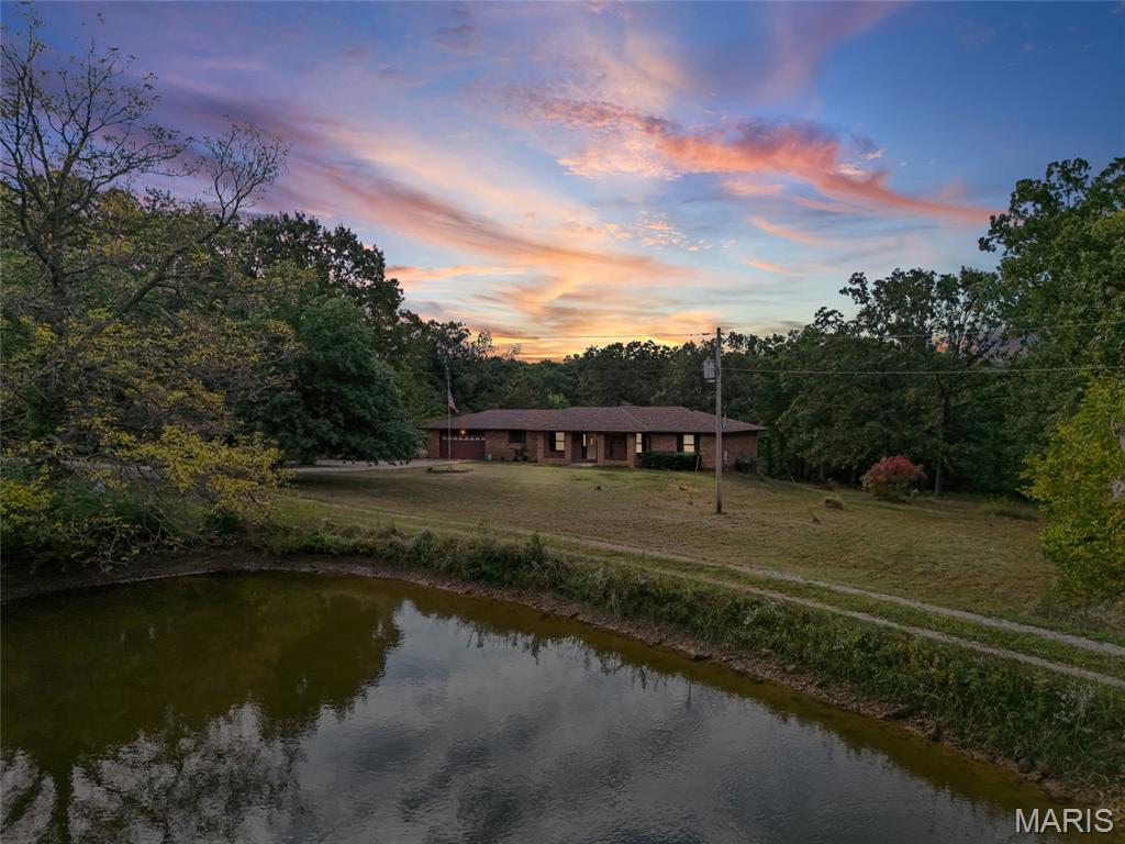 471 Saint Louis Inn Road St Clair Missouri 4 bedroom 3 bathroom home for sale listed at $549,000