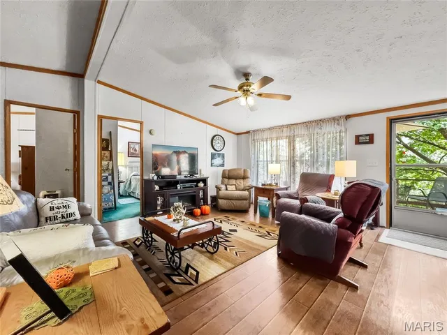 Primary bedroom — 813 Tonka Spring Road Camdenton Missouri real estate