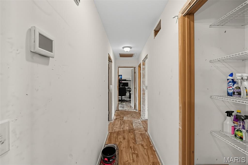 Photo 51