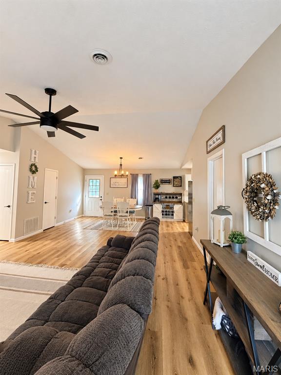 Kitchen — 16420 Twilight Drive St Robert Missouri real estate
