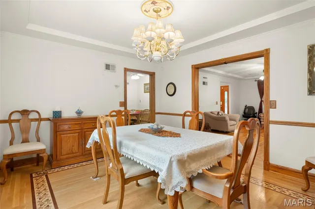 Primary bedroom — 224 Airport Road St Clair Missouri real estate