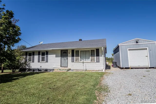 1089 County Road 364, Harviell MO