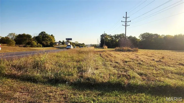Primary bedroom — 0 Hwy 47 (9.7+/- Acres) Troy Missouri real estate