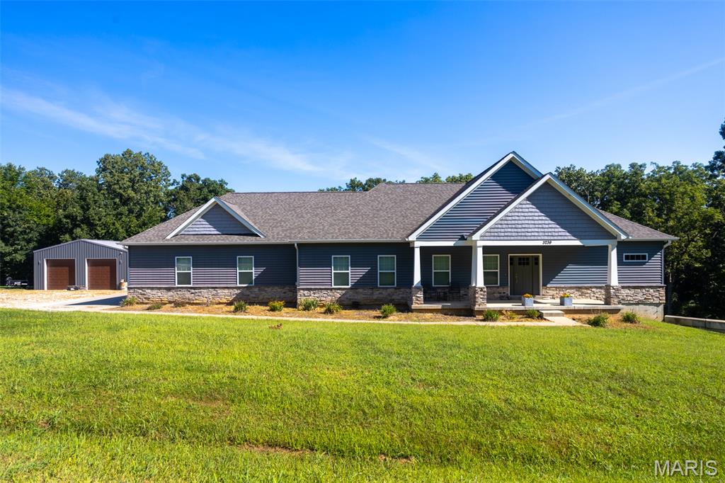 3239 Frontier Road Festus Missouri 4 bedroom 4 bathroom home for sale listed at $550,000