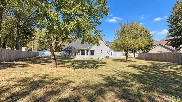 Kitchen — 108 Bailey Renee Court Waynesville Missouri real estate