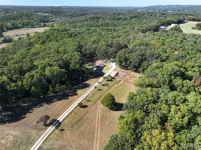 11441 Carron Road, Bloomsdale MO