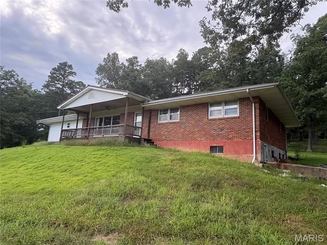 1975 County Road 856, Bunker MO