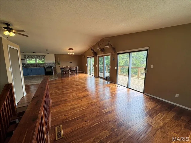 Living room — 3776 Highway 47 Lonedell Missouri real estate
