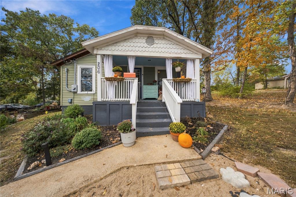 206 S Walker Avenue Rolla Missouri 2 bedroom 1 bathroom home for sale listed at $159,900