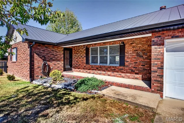 Front exterior — 21180 Reason Lane Waynesville Missouri real estate