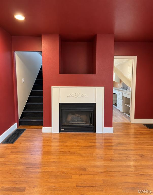 Living room — 106 E Jefferson Avenue Richland Missouri real estate