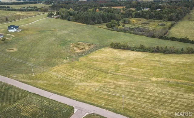 Front exterior — Lot 16 Grandview Estates Rolla Missouri real estate