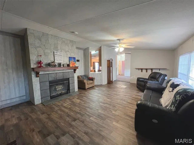 Kitchen — 31781 Highway Ff Richland Missouri real estate