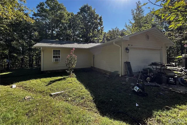 Front exterior — 52 County Road 414 Poplar Bluff Missouri real estate