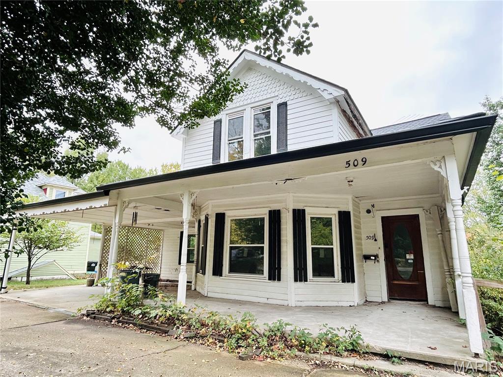 509 S Jefferson Street St James Missouri 5 bedroom 3 bathroom home for sale listed at $145,000