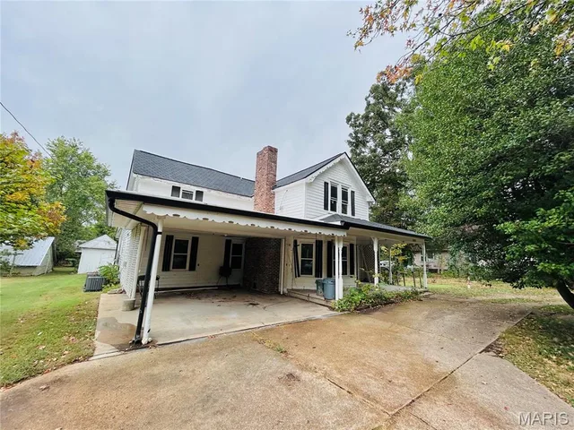 Front exterior — 509 S Jefferson Street St James Missouri real estate