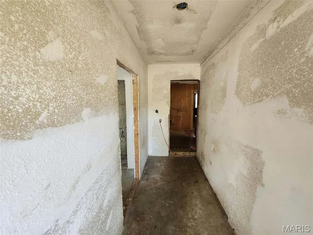 Primary bedroom — 10090 M- Sunshine Drive Mountain Grove Missouri real estate