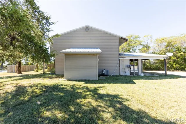 Living room — 12385 State Route Cc Rolla Missouri real estate