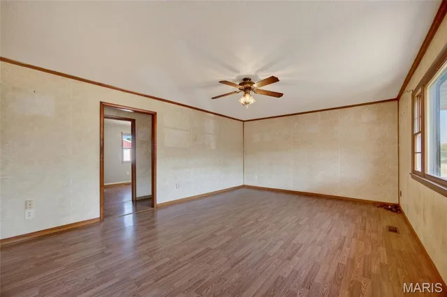 Primary bedroom — 151 Watkins Ford Road Iberia Missouri real estate