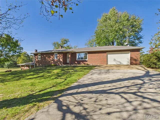 Front exterior — 5091 Highway M Poplar Bluff Missouri real estate