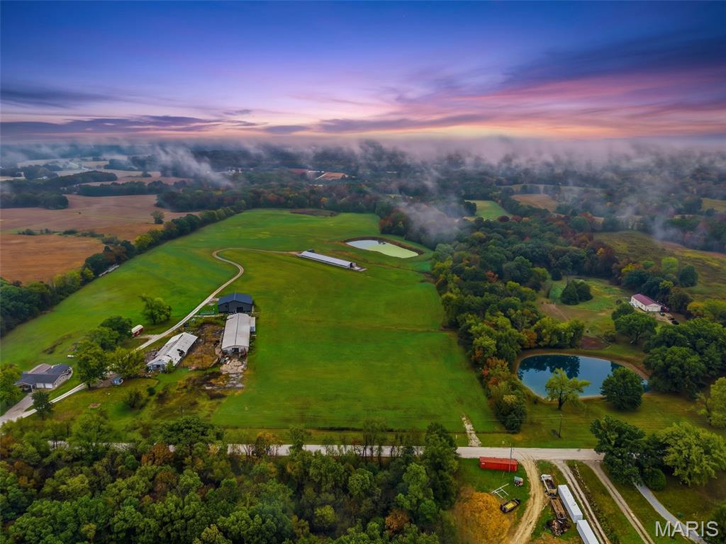 564 Cave Farm Road, Troy MO