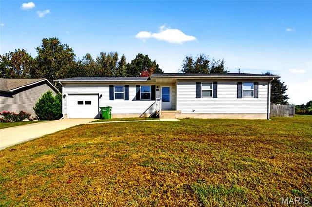 1811 Sandstone Drive, Rolla MO