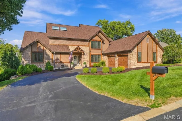Front exterior — 14277 Cedar Springs Drive Chesterfield Missouri real estate