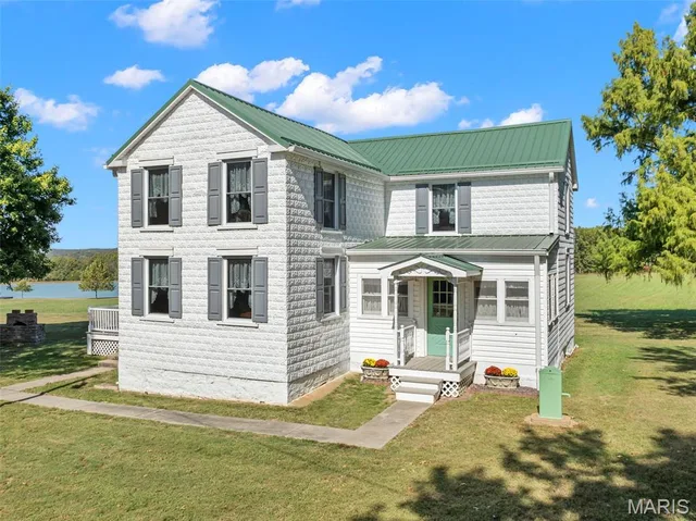 6411 Evergreen Loop, Leslie MO