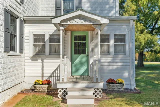 Front exterior — 6411 Evergreen Loop Leslie Missouri real estate