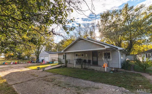 730 Washington Street, St James MO