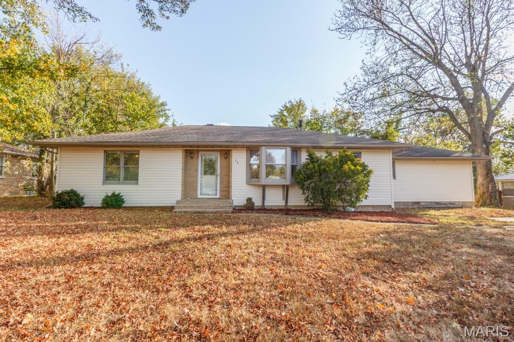 13 LAKE Drive Lebanon Missouri 4 bedroom 2 bathroom home for sale listed at $199,900